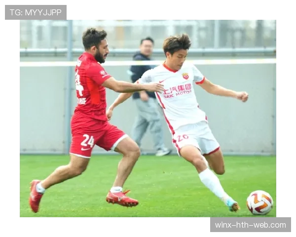 李诗沣训练完直接打车去米其林，这日子过得比偶像剧还飘